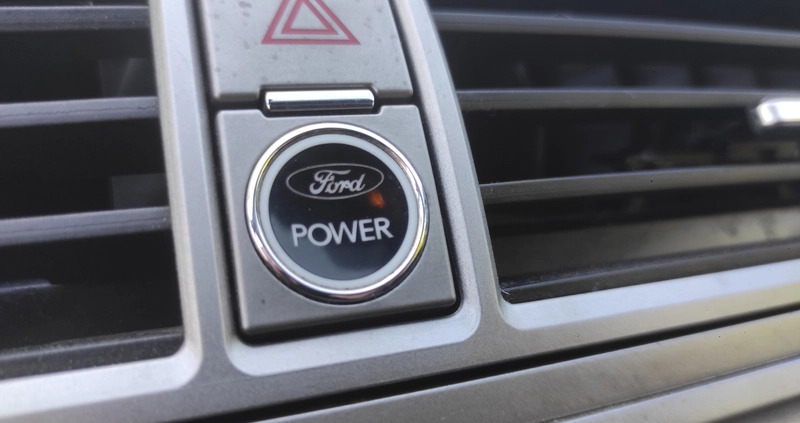 Ford Kuga cena 33900 przebieg: 223000, rok produkcji 2011 z Ryki małe 781